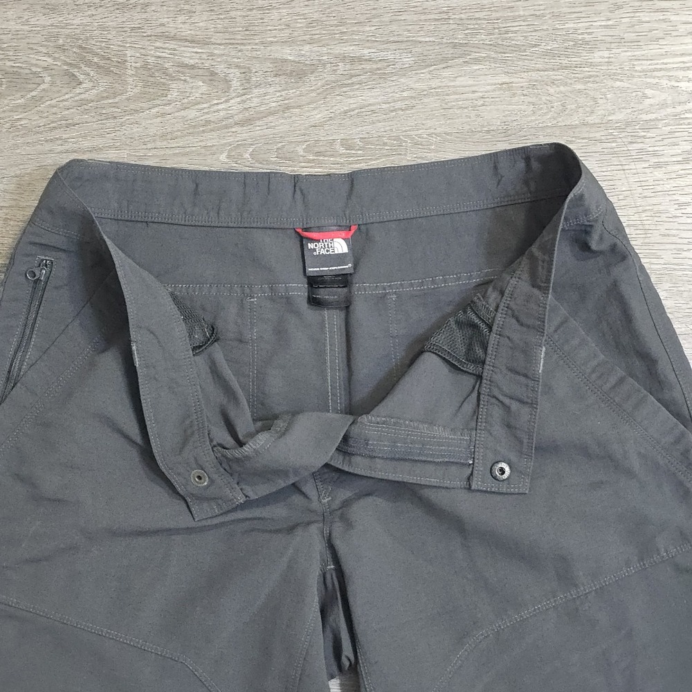 The North Face Nylon Performance Cargo Utility Shorts 10" Hiking Gray Blu Men 36 - Picture 7 of 16